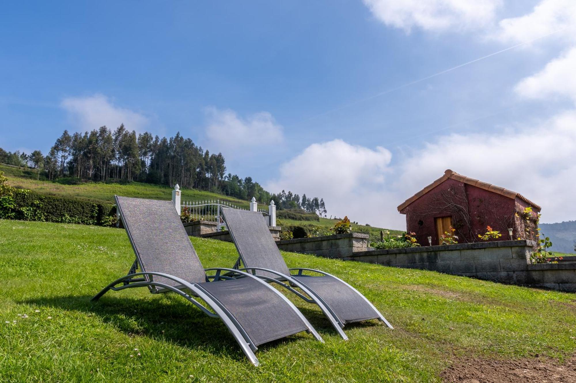 Apartamentos Ondina Soto de Luiña Exteriér fotografie